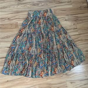 Natural Life maxi skirt. Beautiful print!! Soft and flowing fabric.